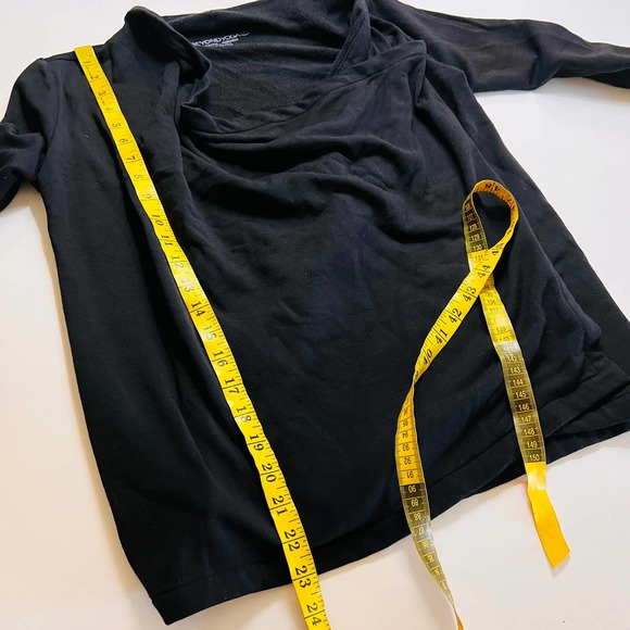 Beyond Yoga Draped Wrap Long Sleeve Three Button Cardigan Top Size XS Black - Picture 9 of 12